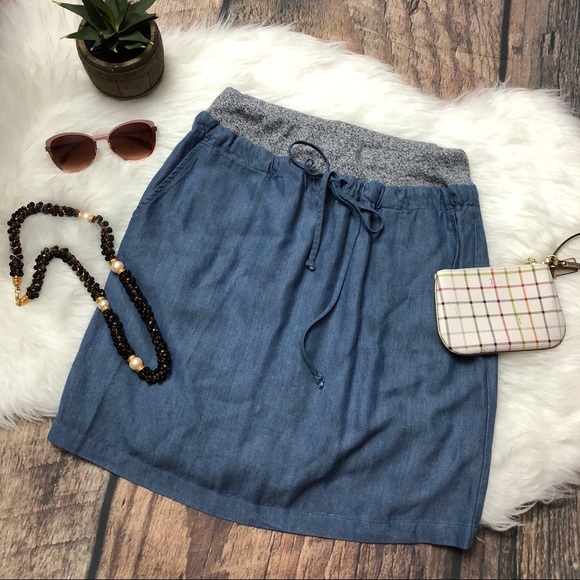 Anthropologie Dresses & Skirts - ANTHROPOLOGIE Roseau Chambray Denim Skirt {O34}